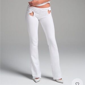 NWT SKIMS HEART CUT OUT FLARE LEGGING PANT SZ XXS Color Snow